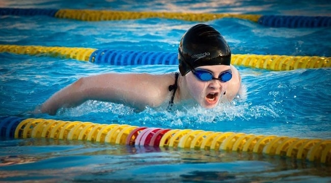 How Does Swimming Shape & Tone Your Body