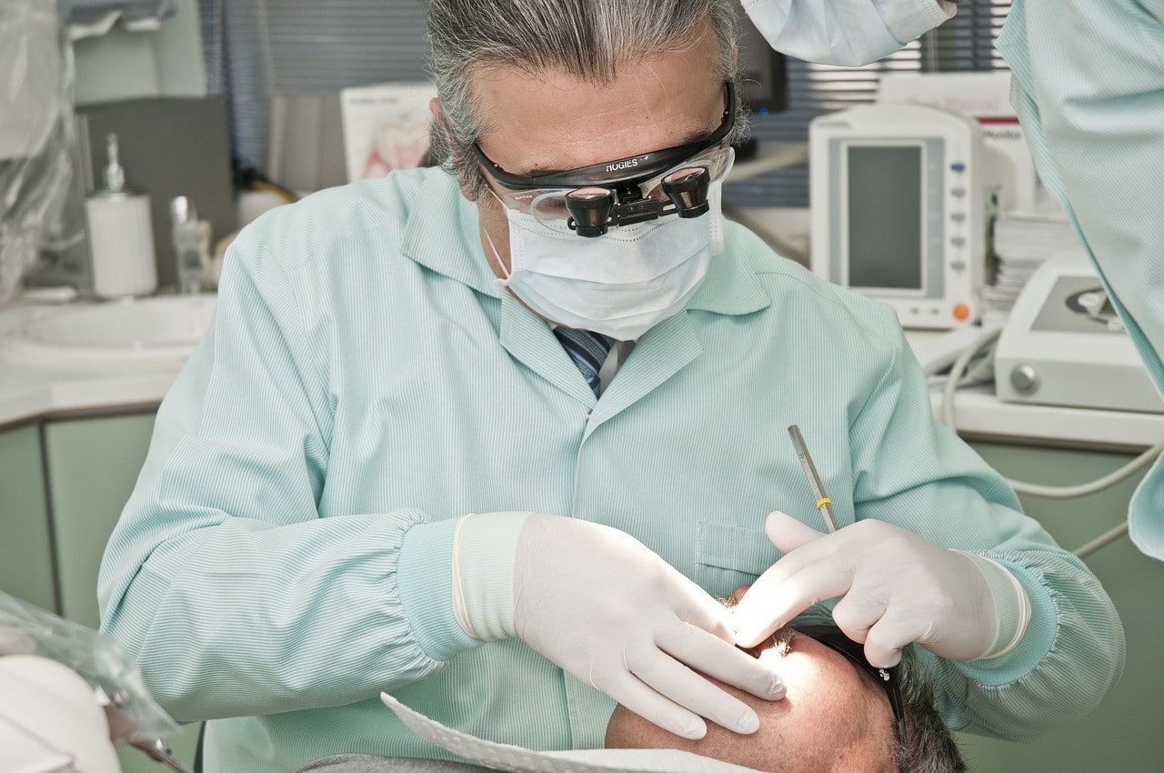 Tips for Choosing the Right Dentist