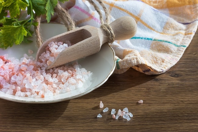 5 Surprising Uses of Salt for Skin, Hair, Teeth and Nails